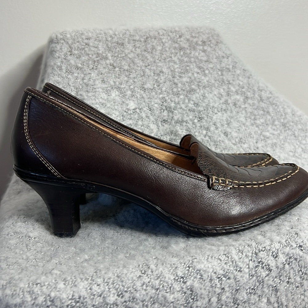Sofft‎ Brown Crocodile pattern Leather upper pump… - image 3